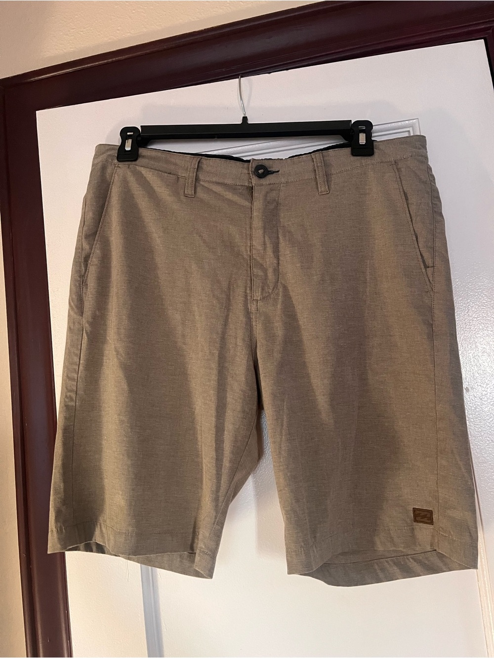Billabong Men's Tan Flat Front Shorts